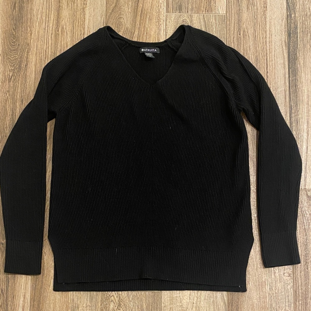 Athleta V-Neck Sweater in Black Small